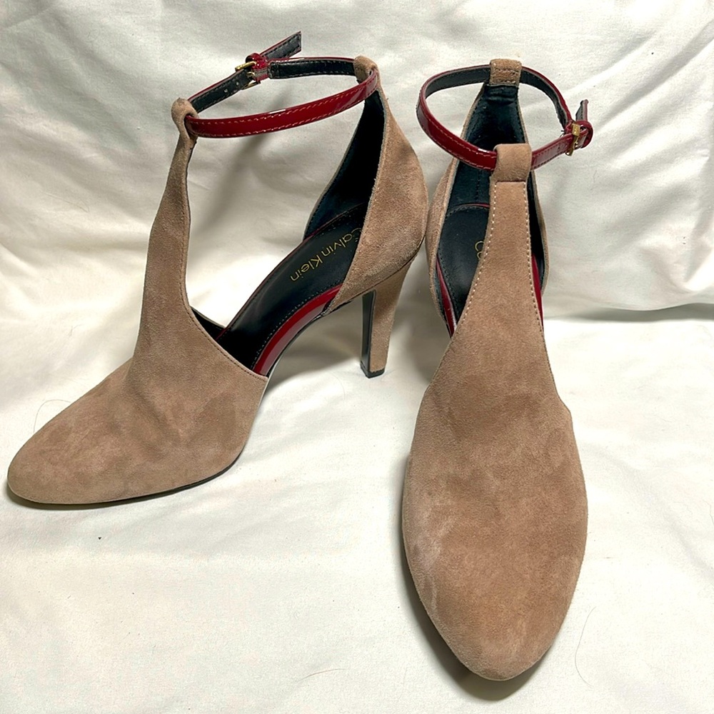 Calvin Klein Cherilyn Heeled Shoes- Size 7